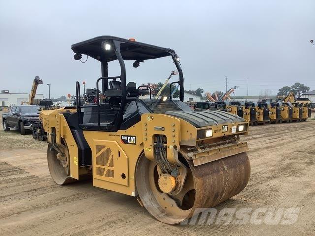 CAT CB10 雙輪滾壓機