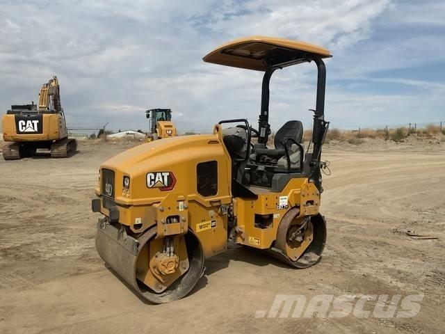 CAT CB2.7GC 雙輪滾壓機