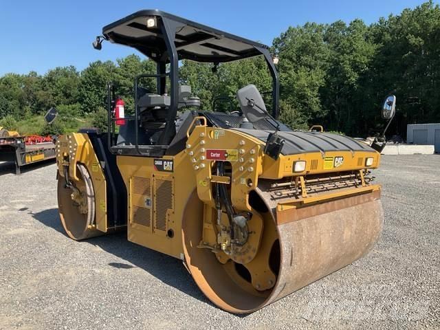 CAT CB66B 雙輪滾壓機