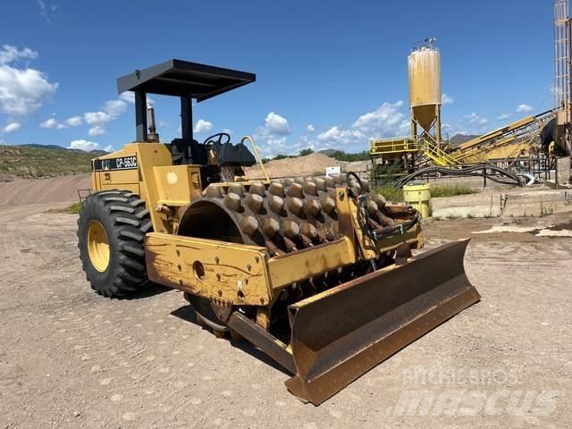 CAT CP-563C 單輪滾壓機