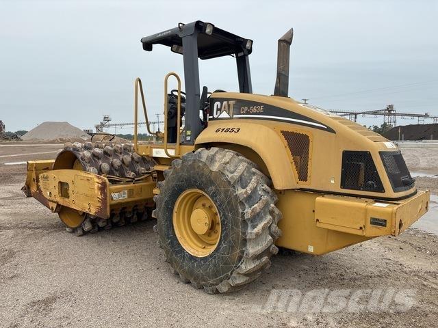 CAT CP563E 單輪滾壓機