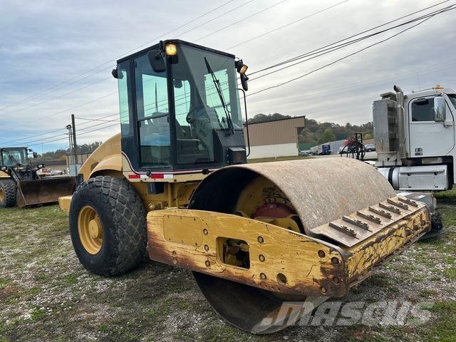 CAT CS-563 單輪滾壓機