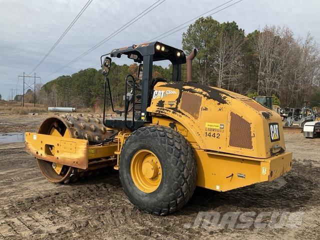 CAT CS-56B 單輪滾壓機