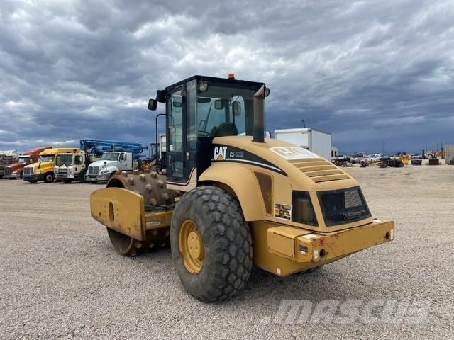 CAT CS-663E 單輪滾壓機