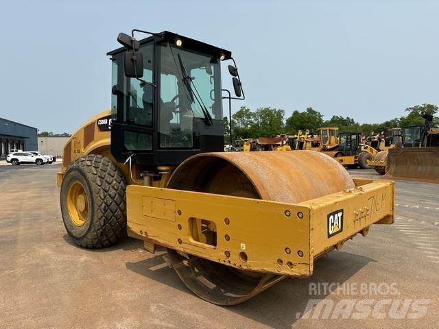 CAT CS-66B 單輪滾壓機