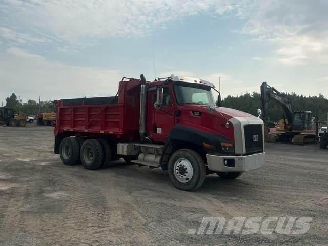 CAT CT660S 傾卸式卡車