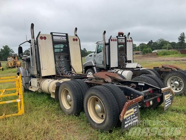 CAT CT680 曳引機組件