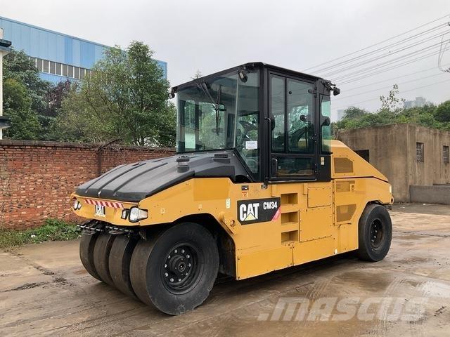 CAT CW34 複合式滾壓機
