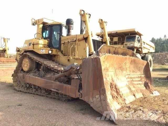 CAT D10R 履帶推土機
