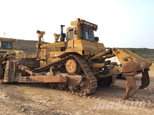 CAT D10R 履帶推土機