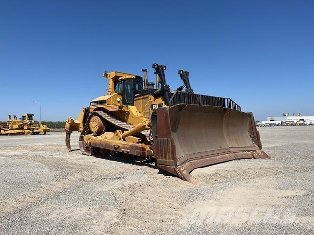 CAT D11R 履帶推土機