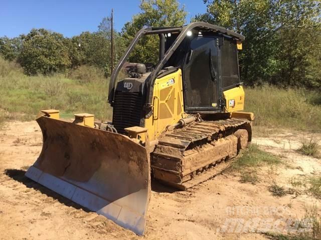 CAT D3 履帶推土機