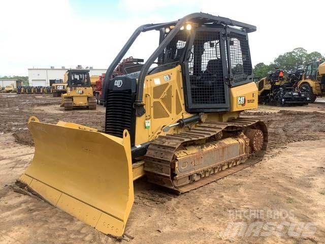 CAT D3 履帶推土機