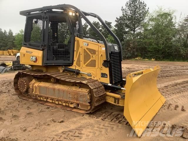 CAT D3 履帶推土機