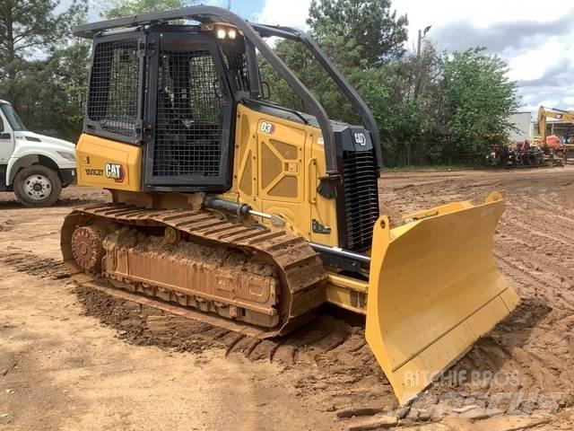 CAT D3 履帶推土機