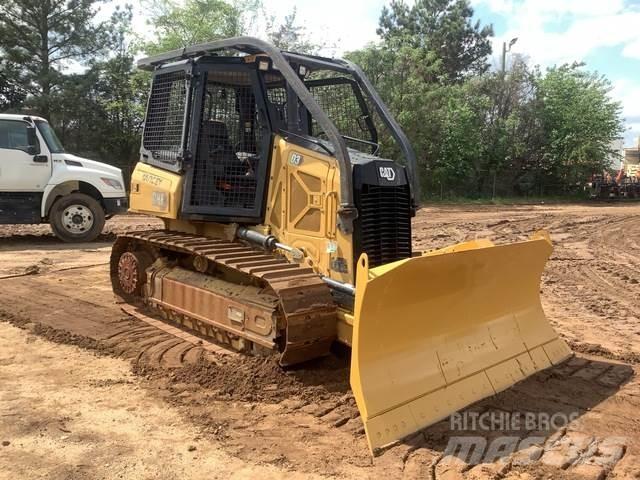 CAT D3 履帶推土機