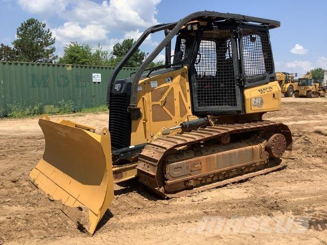 CAT D3 履帶推土機