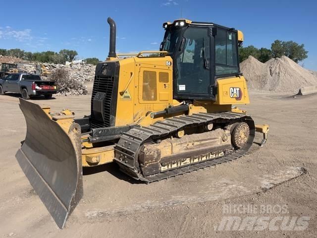 CAT D4 履帶推土機