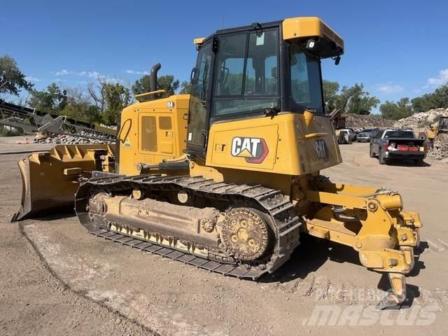 CAT D4 履帶推土機