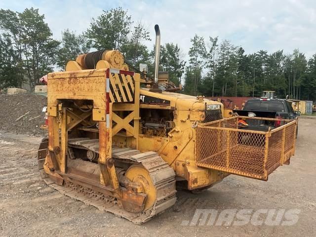 CAT D4E 20 鋪管推土機