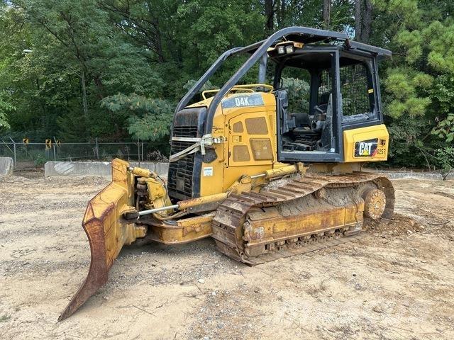 CAT D4K2 XL 履帶推土機