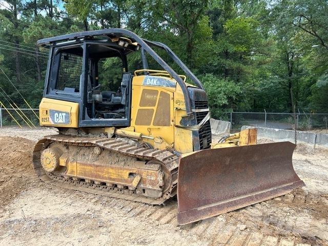 CAT D4K2 XL 履帶推土機