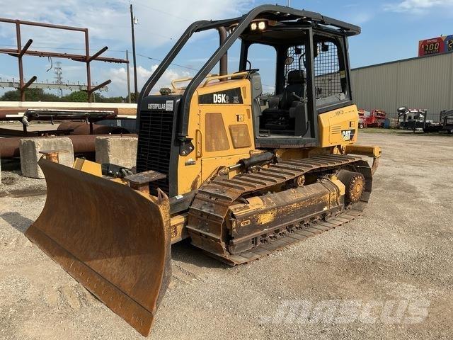 CAT D5K2 XL 履帶推土機