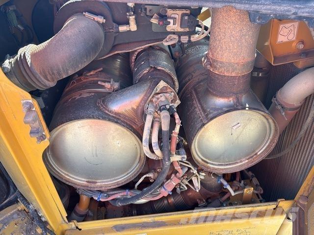CAT D6 LGP 履帶推土機