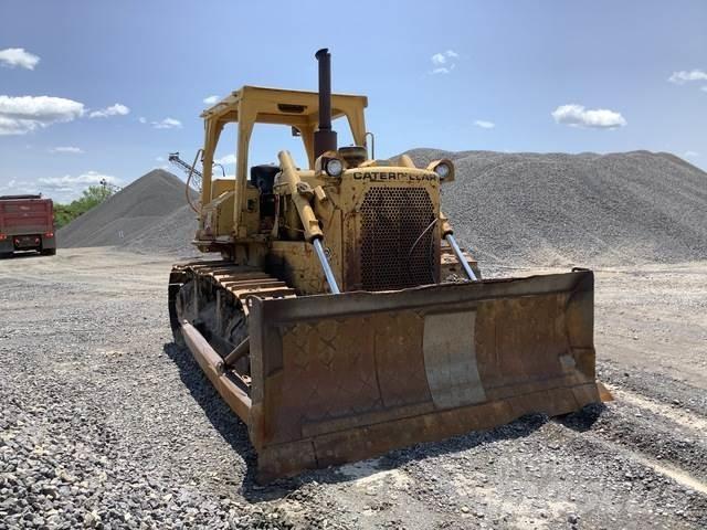 CAT D6D 履帶推土機