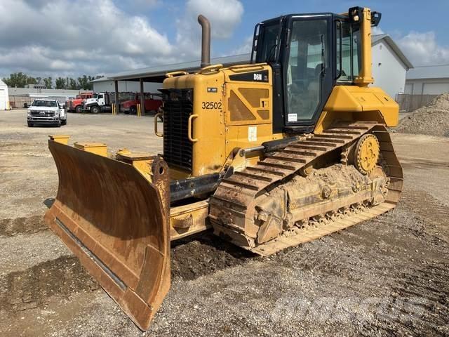 CAT D6N XL 履帶推土機