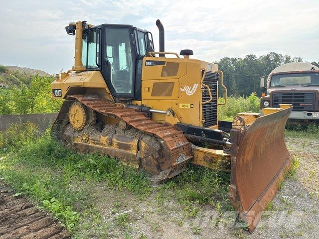 CAT D6N XL 履帶推土機