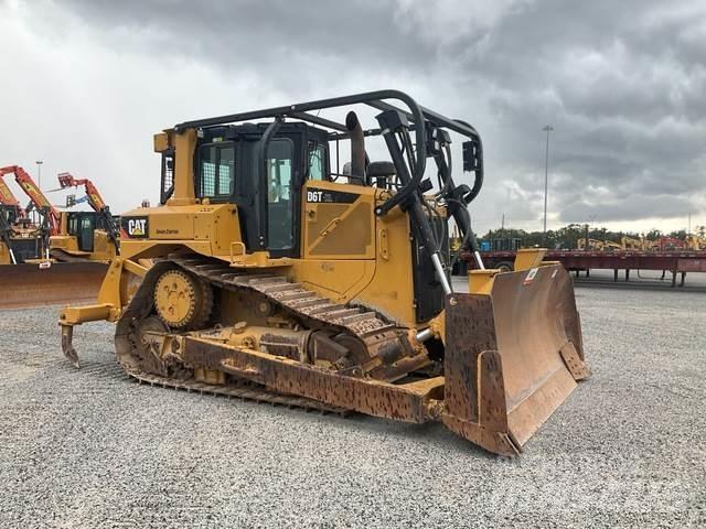 CAT D6T XL 履帶推土機
