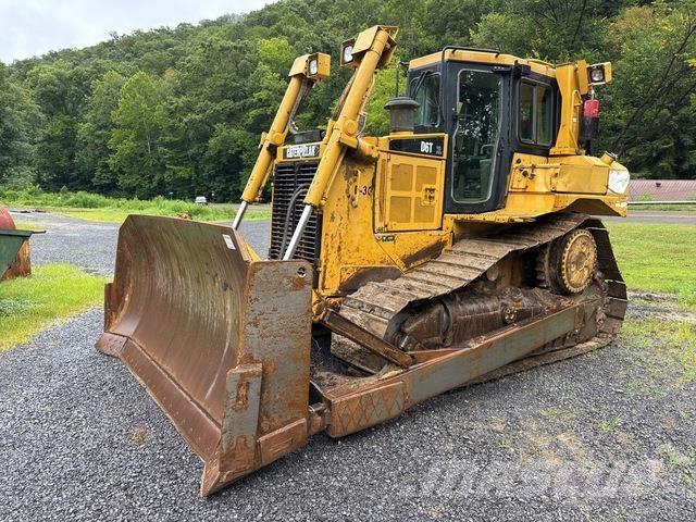 CAT D6T XL 履帶推土機