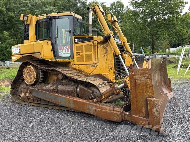 CAT D6T XL 履帶推土機