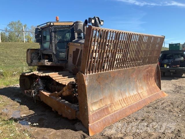 CAT D7E 履帶推土機