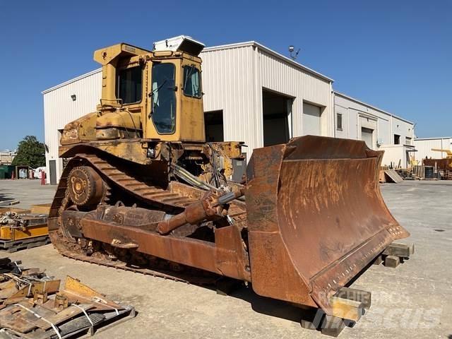 CAT D8L 履帶推土機