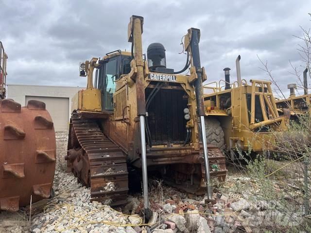 CAT D8R 履帶推土機