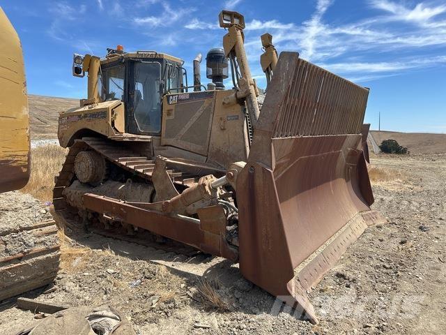 CAT D8T 履帶推土機