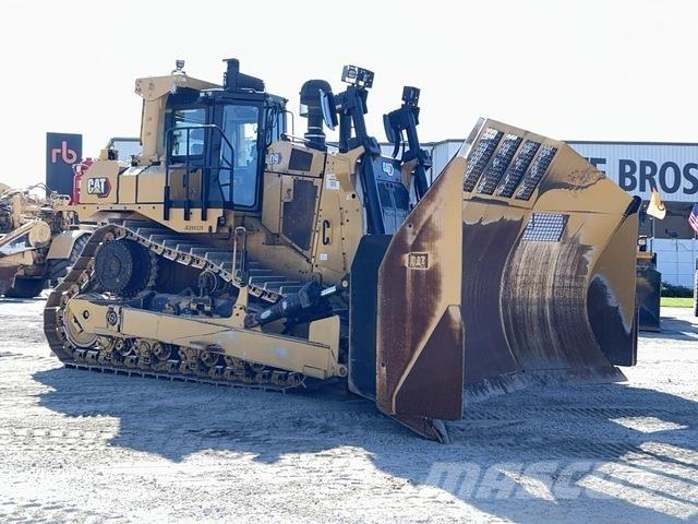 CAT D9 履帶推土機