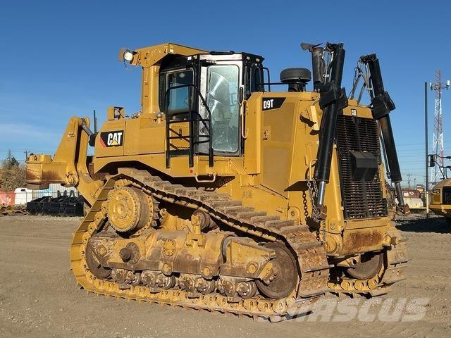 CAT D9T 輪式推土機