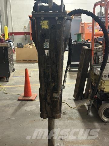 CAT H95 鐵鎚/碎石機