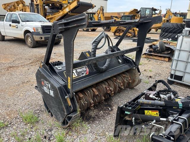 CAT HM415C 林業覆蓋機