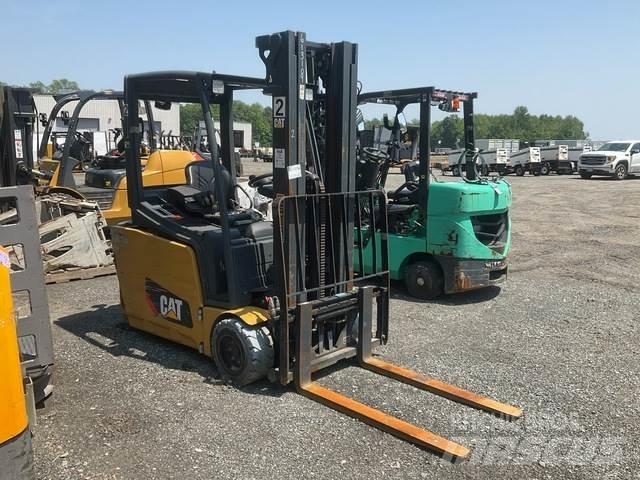 CAT MH 2ET4000 電動堆高機