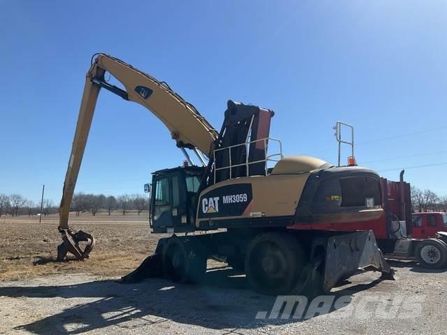CAT MH3059 廢棄物/工業用操作車