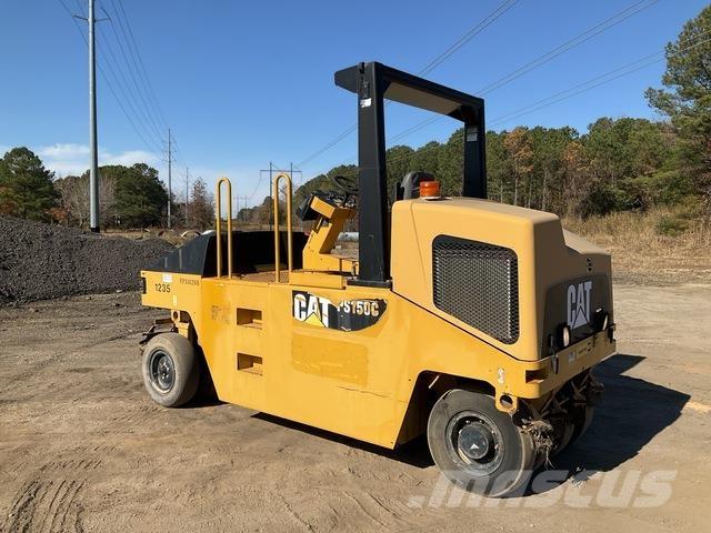 CAT PS150 膠輪滾壓機