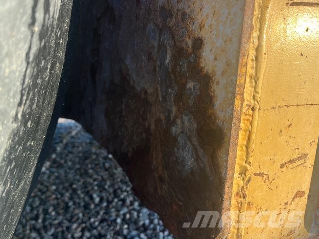 CAT R2900G 地下裝載機