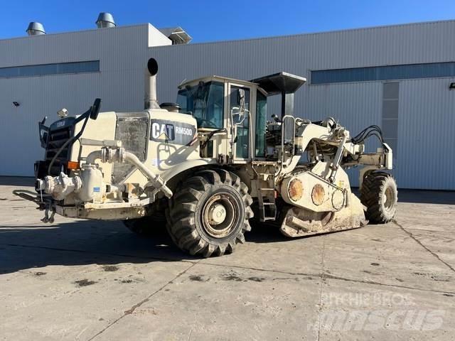 CAT RM500 土壤壓實機