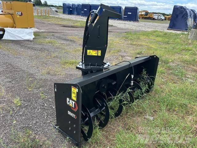 CAT SR421 掃雪機
