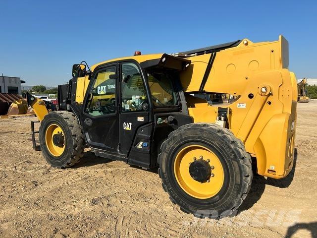 CAT TL1055D 伸縮臂操作車