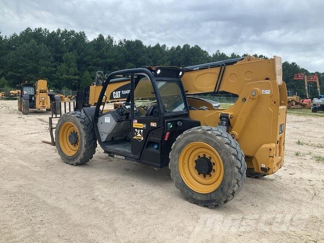 CAT TL642D 伸縮臂操作車